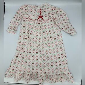 Vintage 1990s Girls Long Granny Nightgown Size 2T Heart Print